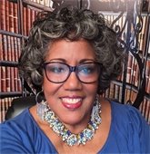 headshot image of Donna Gray-Banks